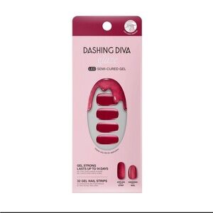 Dashing Diva Glaze 32 Gel Nail Strips - Ruby Red Apple NEW